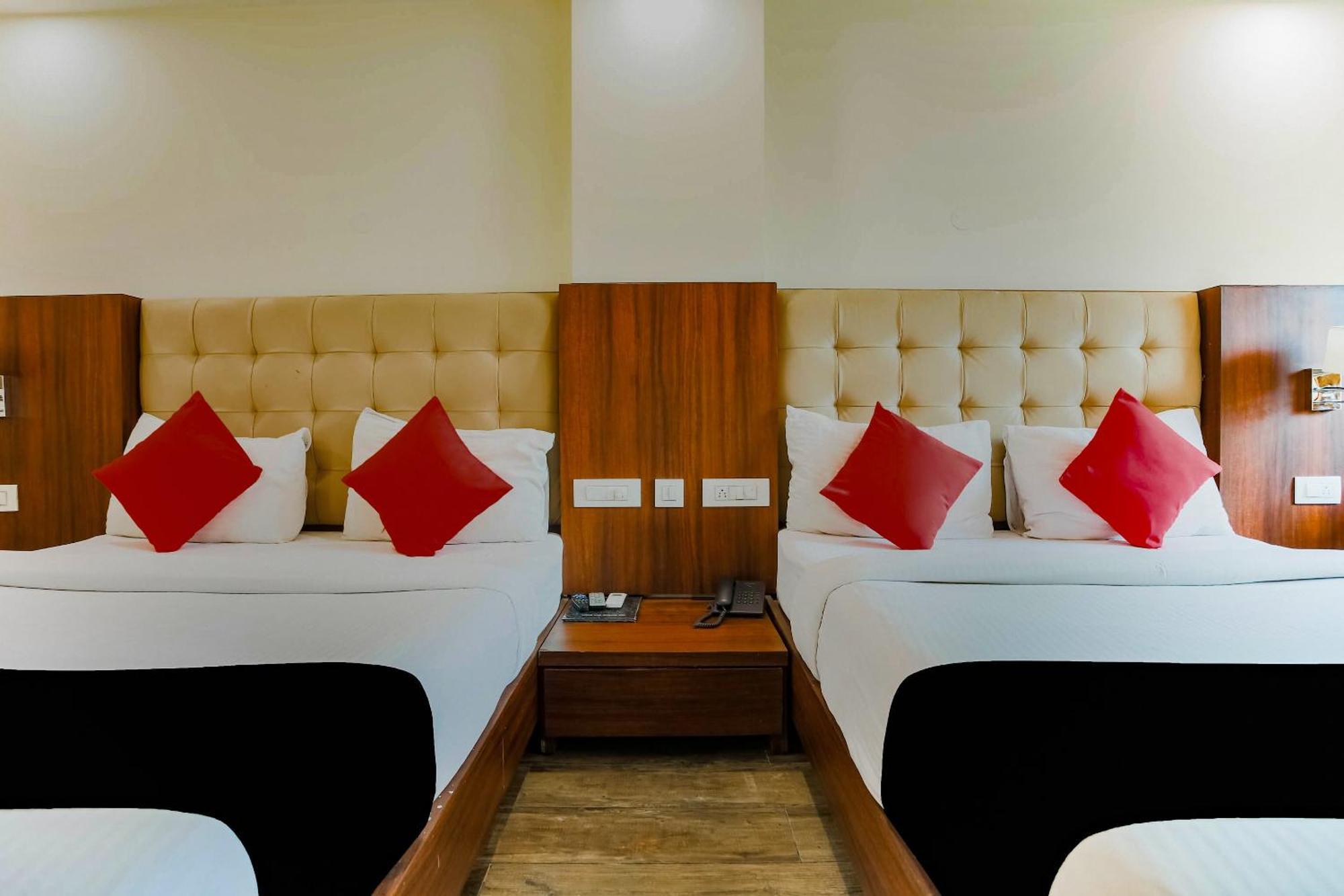 Collection O The Kailash Dev Hotel New Delhi