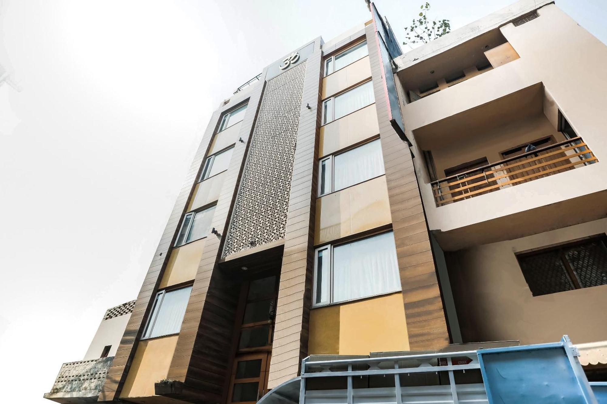 Hotel Collection O The Kailash Dev 3*