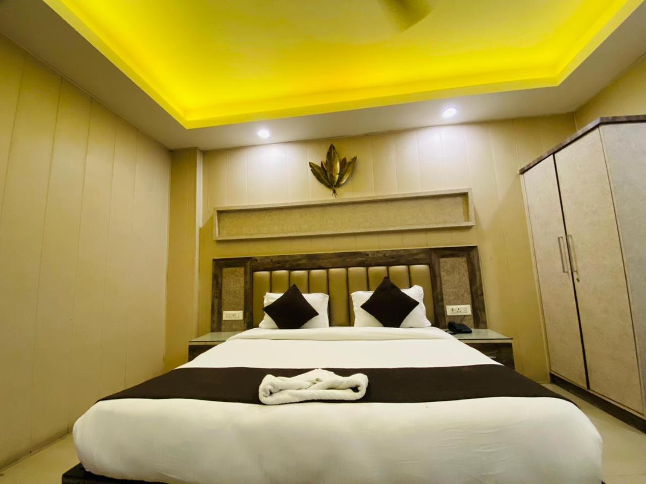 Mahajan International, Delhi Airport Hotel 3*
