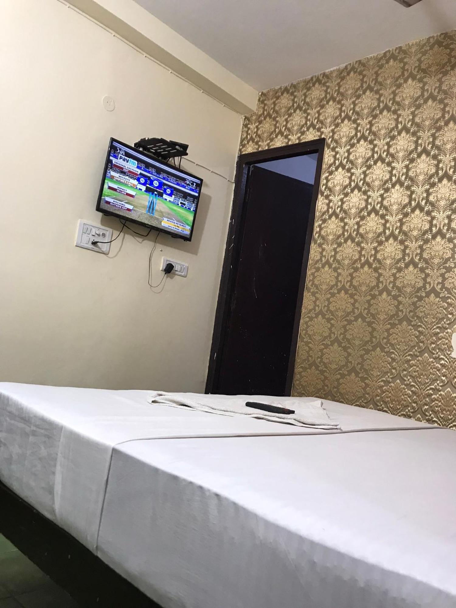 Bed & Breakfast Hotel 3*
