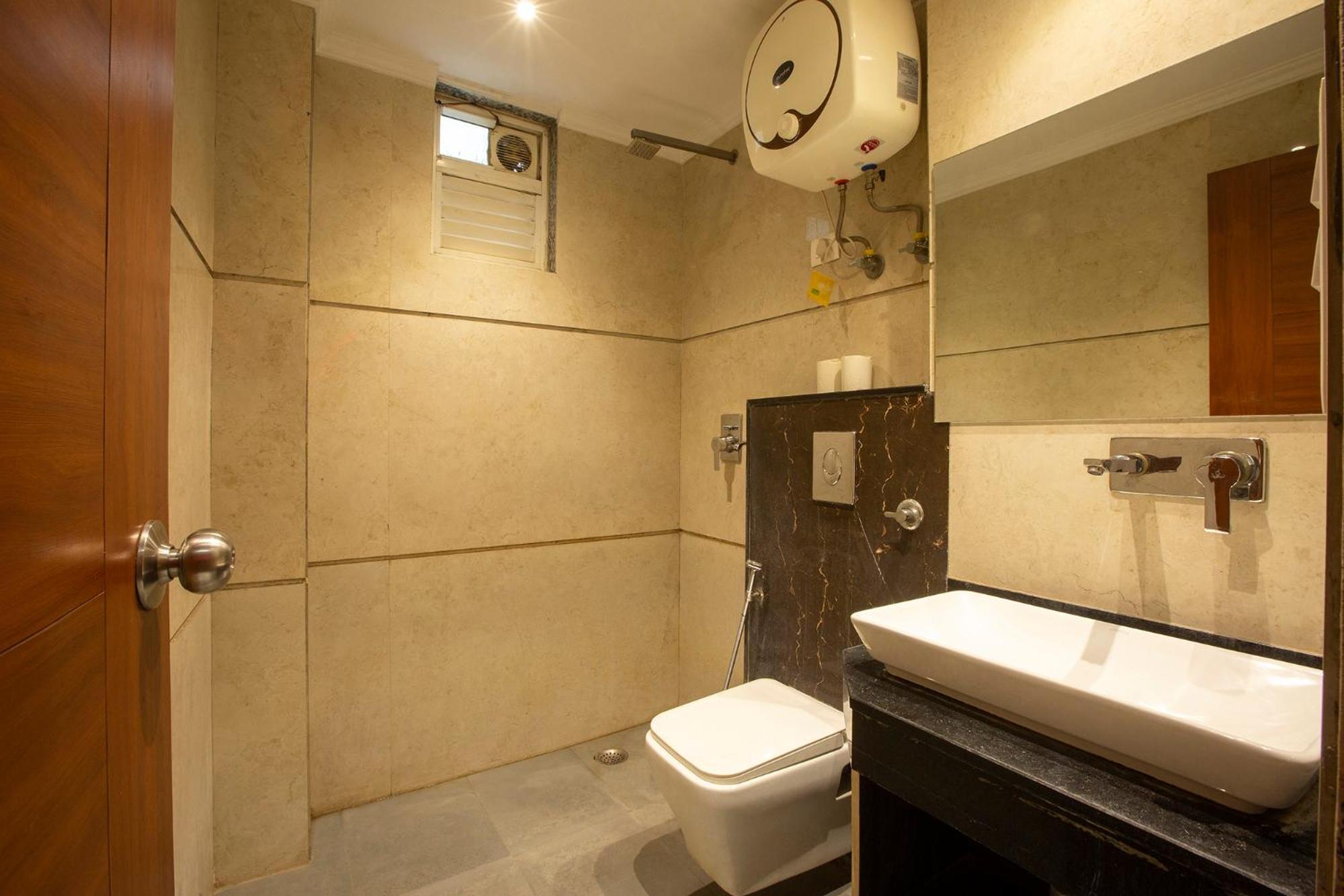 Fabhotel Skye Hotel