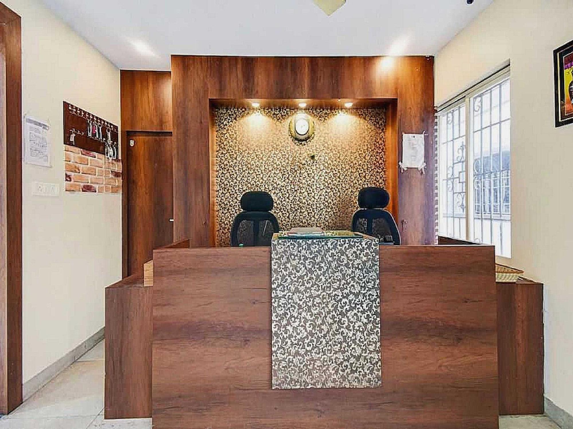Hotel O Roshan's Near Dilshad Garden Metro Station