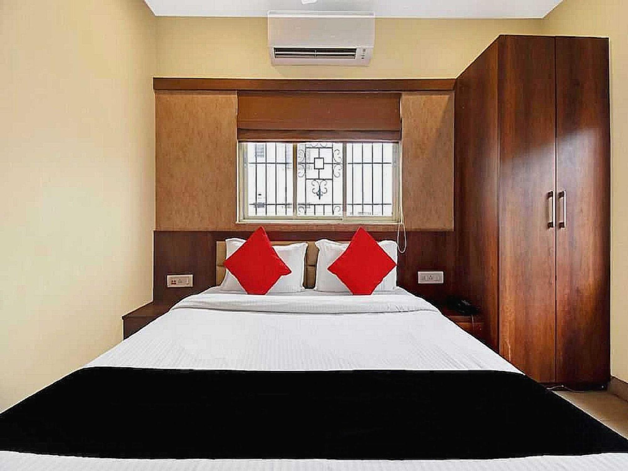 O Roshan's Near Dilshad Garden Metro Station Hotel New Delhi