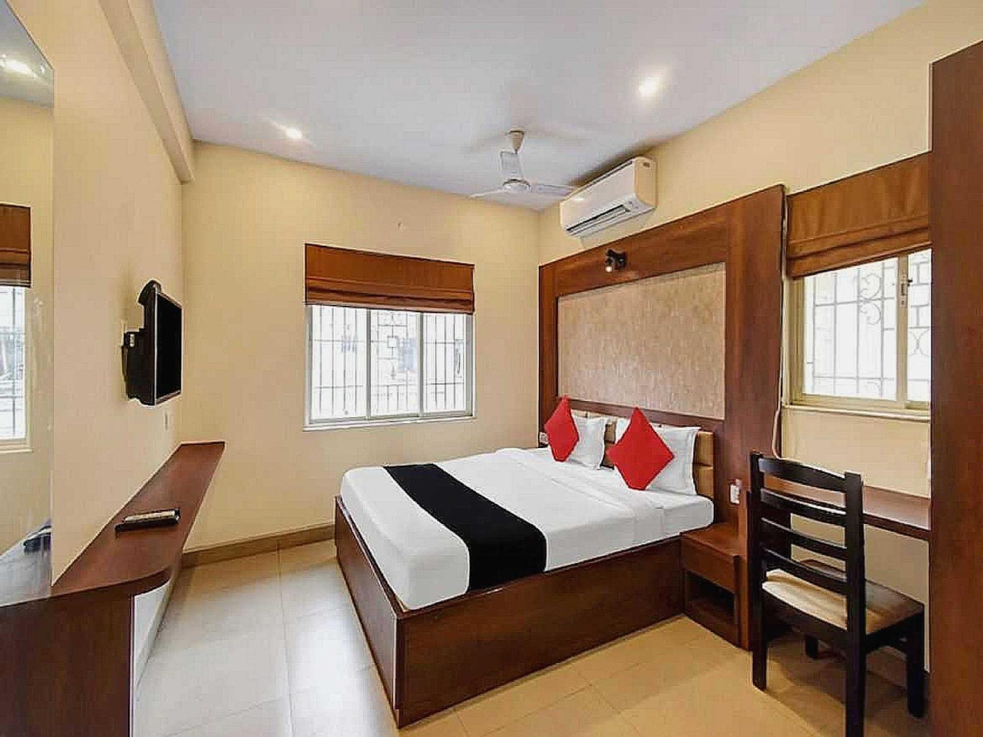 O Roshan's Near Dilshad Garden Metro Station New Delhi
