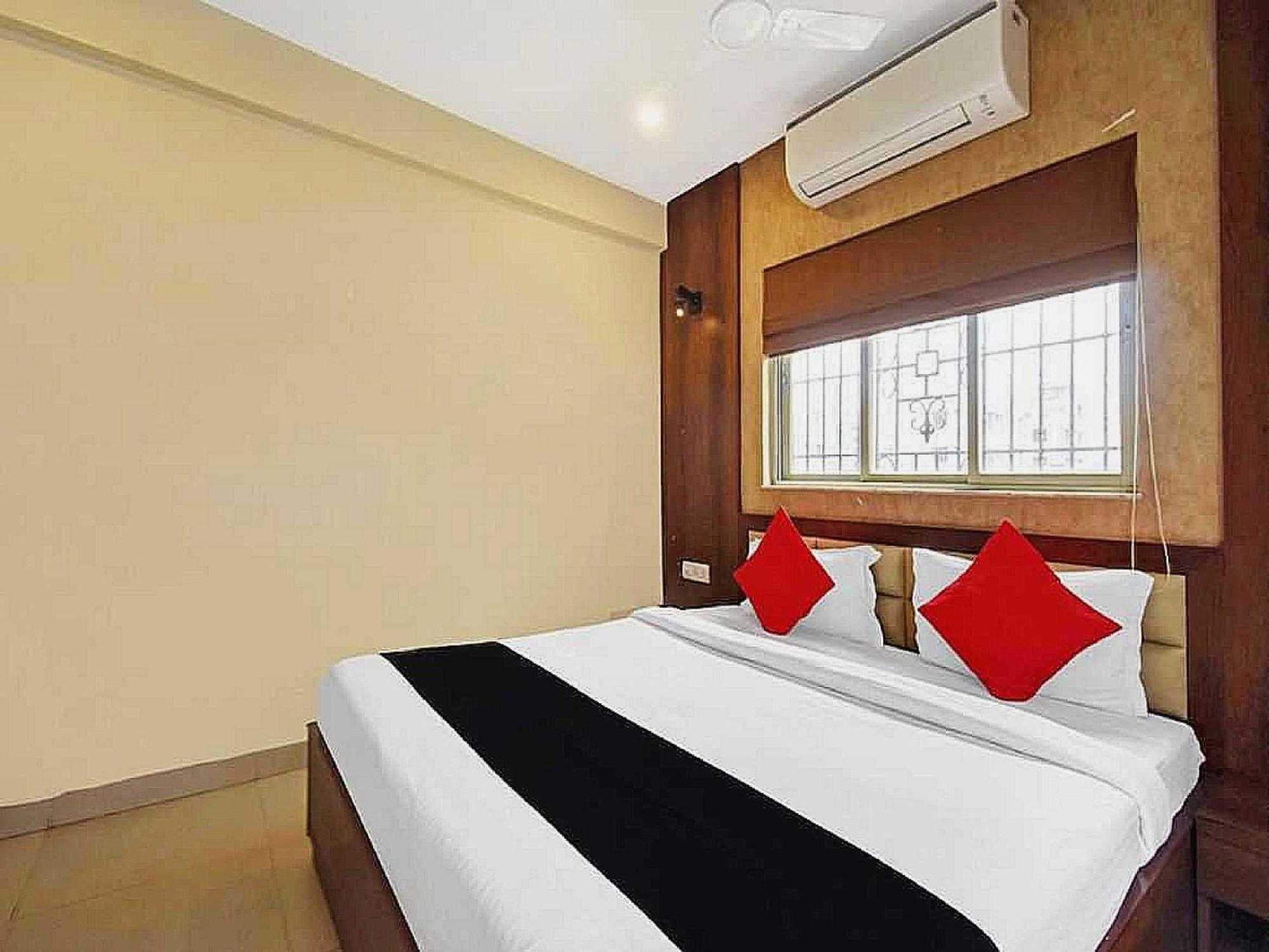 O Roshan's Near Dilshad Garden Metro Station Hotel 3*