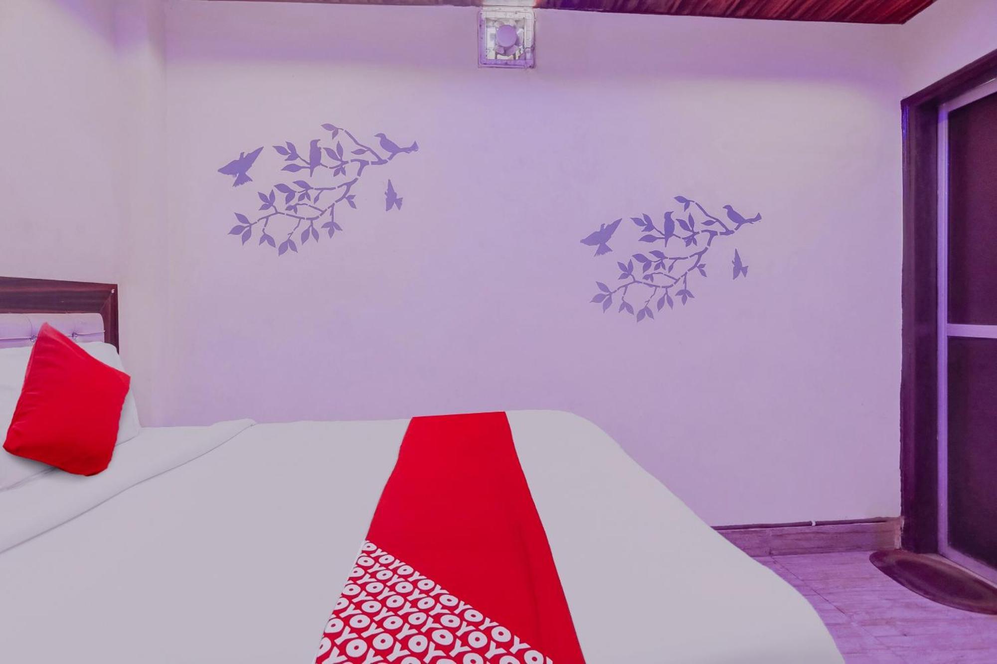 Hotel O Flgship International Paradis Near Fg Moters Usmaanpur 3rd Pusta