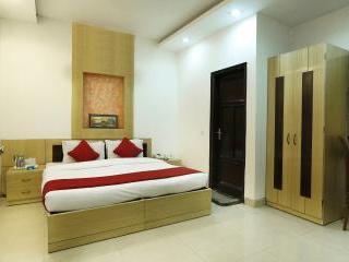 Fabhotel Nagpal Palace Patel Nagar Hotel New Delhi