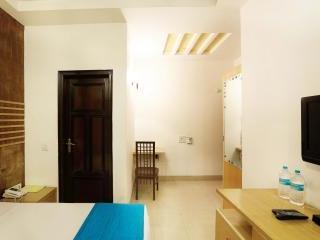 Hotel Fabhotel Nagpal Palace Patel Nagar New Delhi