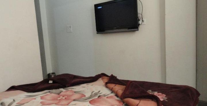 Poonam International Hotel