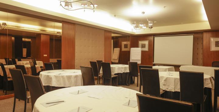 Udman Panchshila Park Hotel