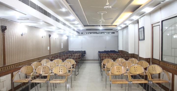 Amar Inn- Lajpat Nagar Market 4* New Delhi
