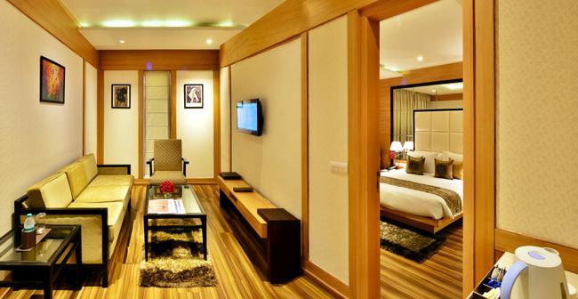 Grand Notting Hills And Hotel New Delhi