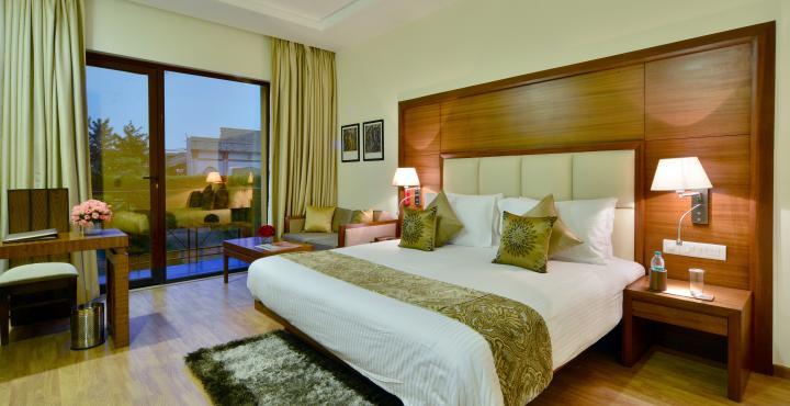 Hotel Grand Notting Hills And New Delhi