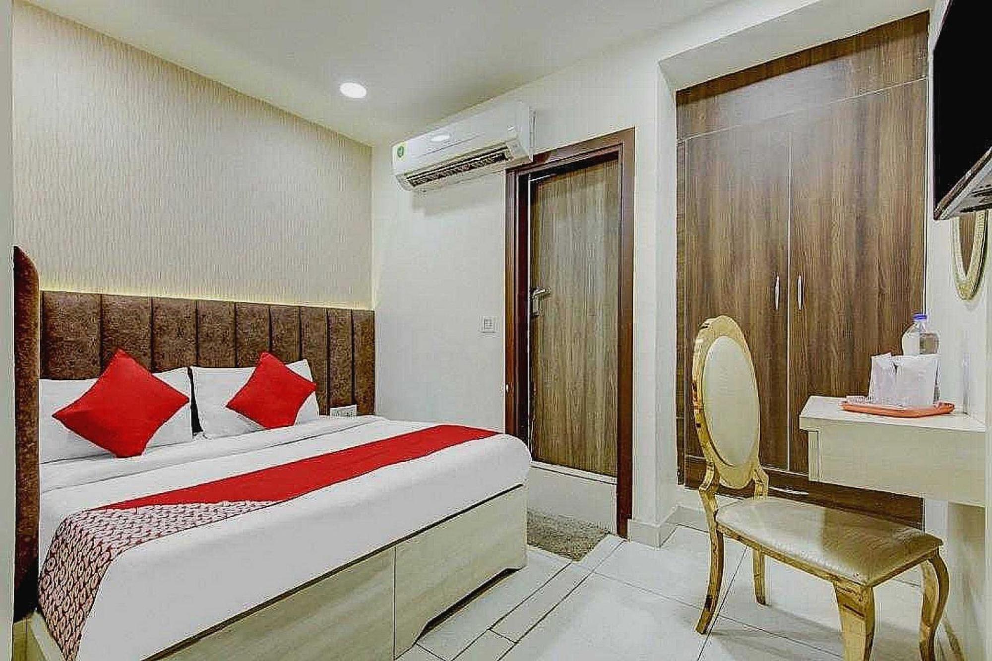O Metro Near Gurudwara Shri Bangla Sahib Hotel 3*