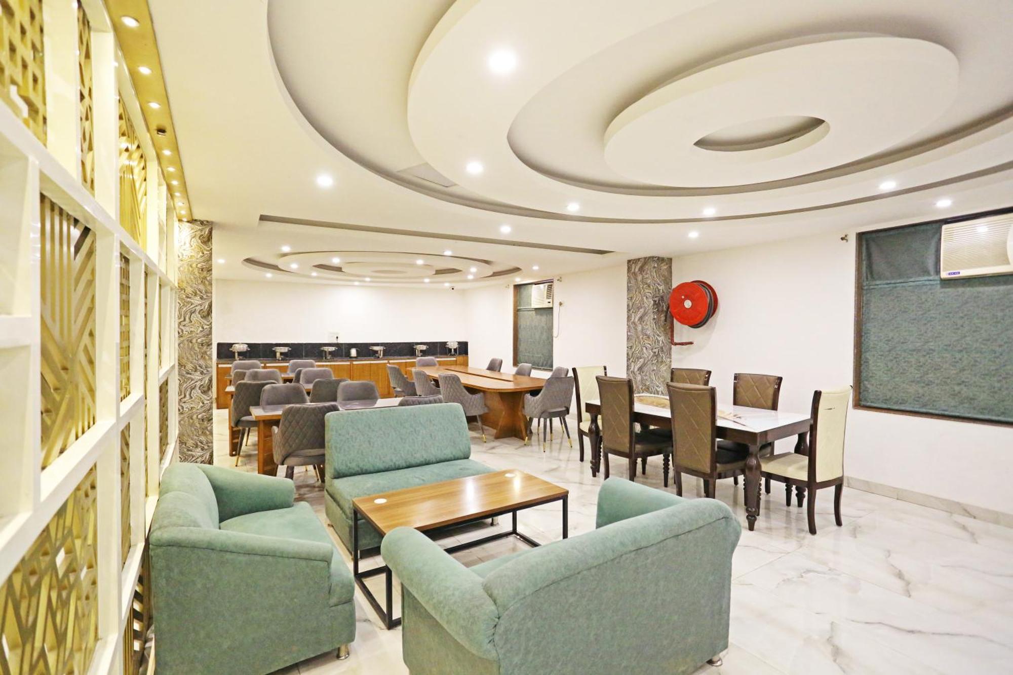 Ambrosia - Near Delhi Airport Hotel Nova Deli