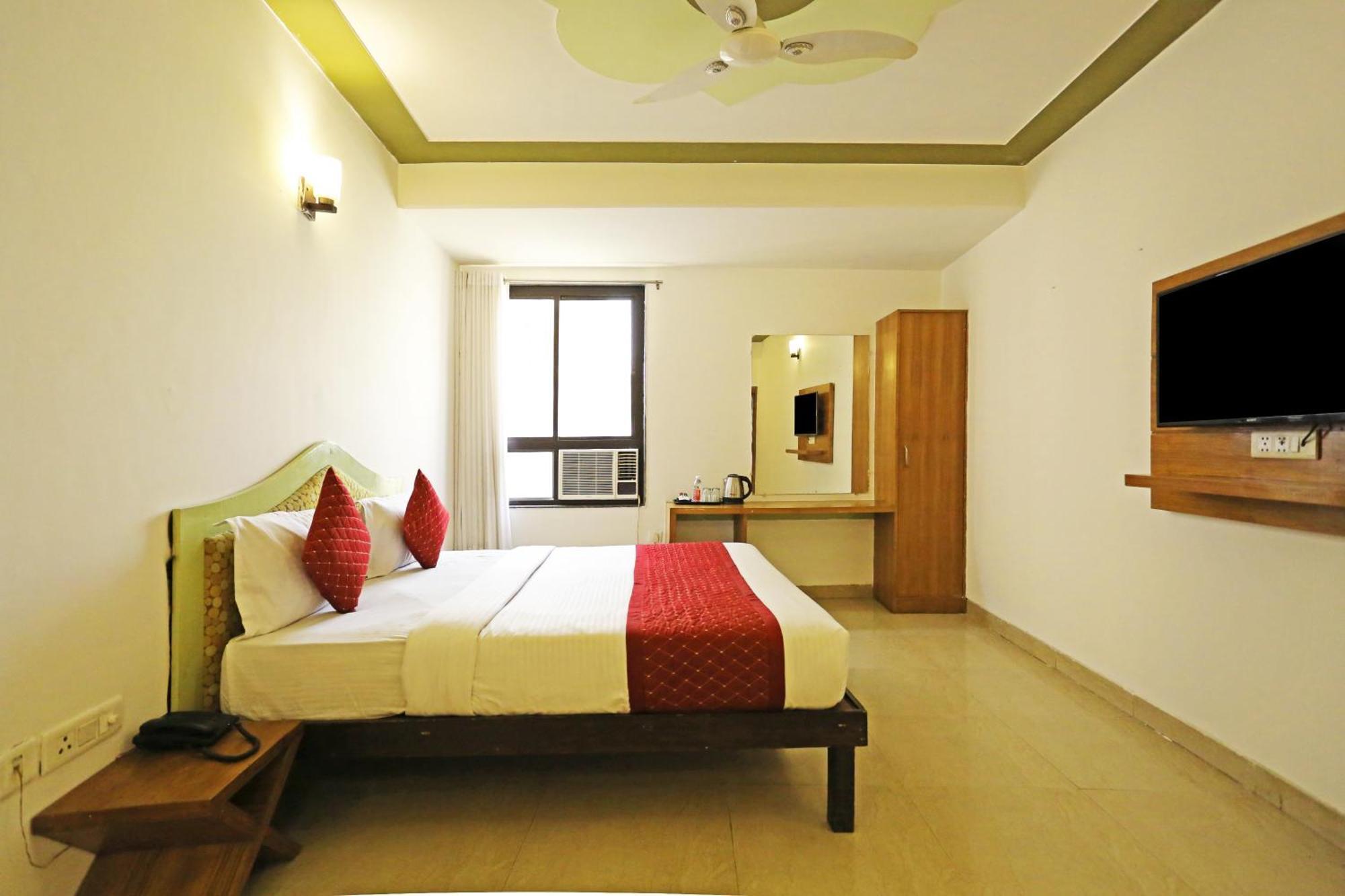 Ambrosia - Near Delhi Airport Hotel