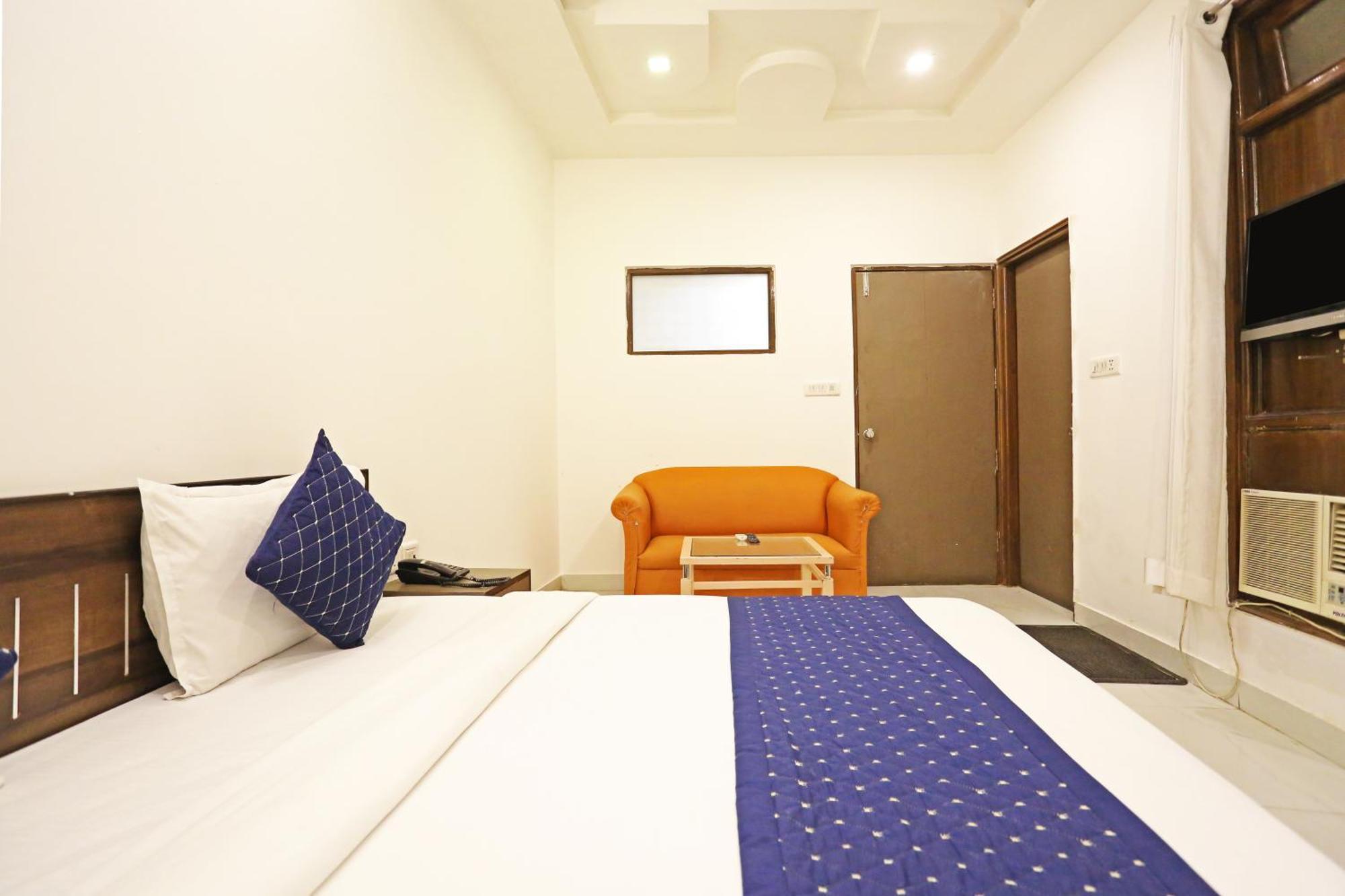 Ambrosia - Near Delhi Airport