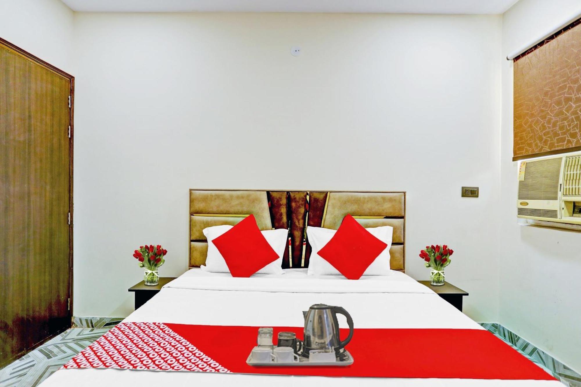 O Royal Lotus Near Ip Extension Metro Station Hotel 3*