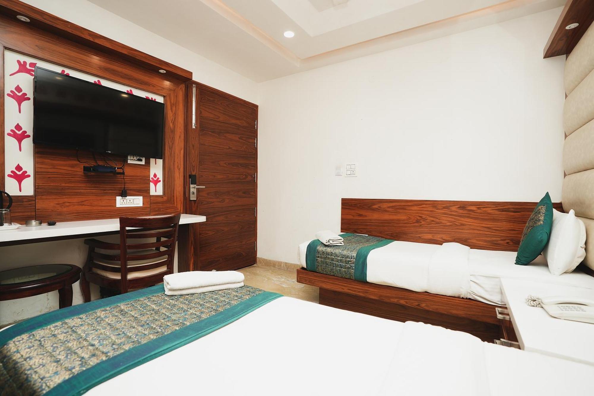 Kabir Palace Karol Bagh