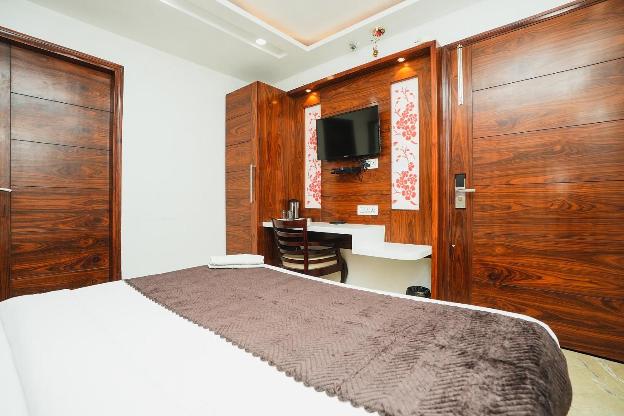 Kabir Palace Karol Bagh Hotel 3*