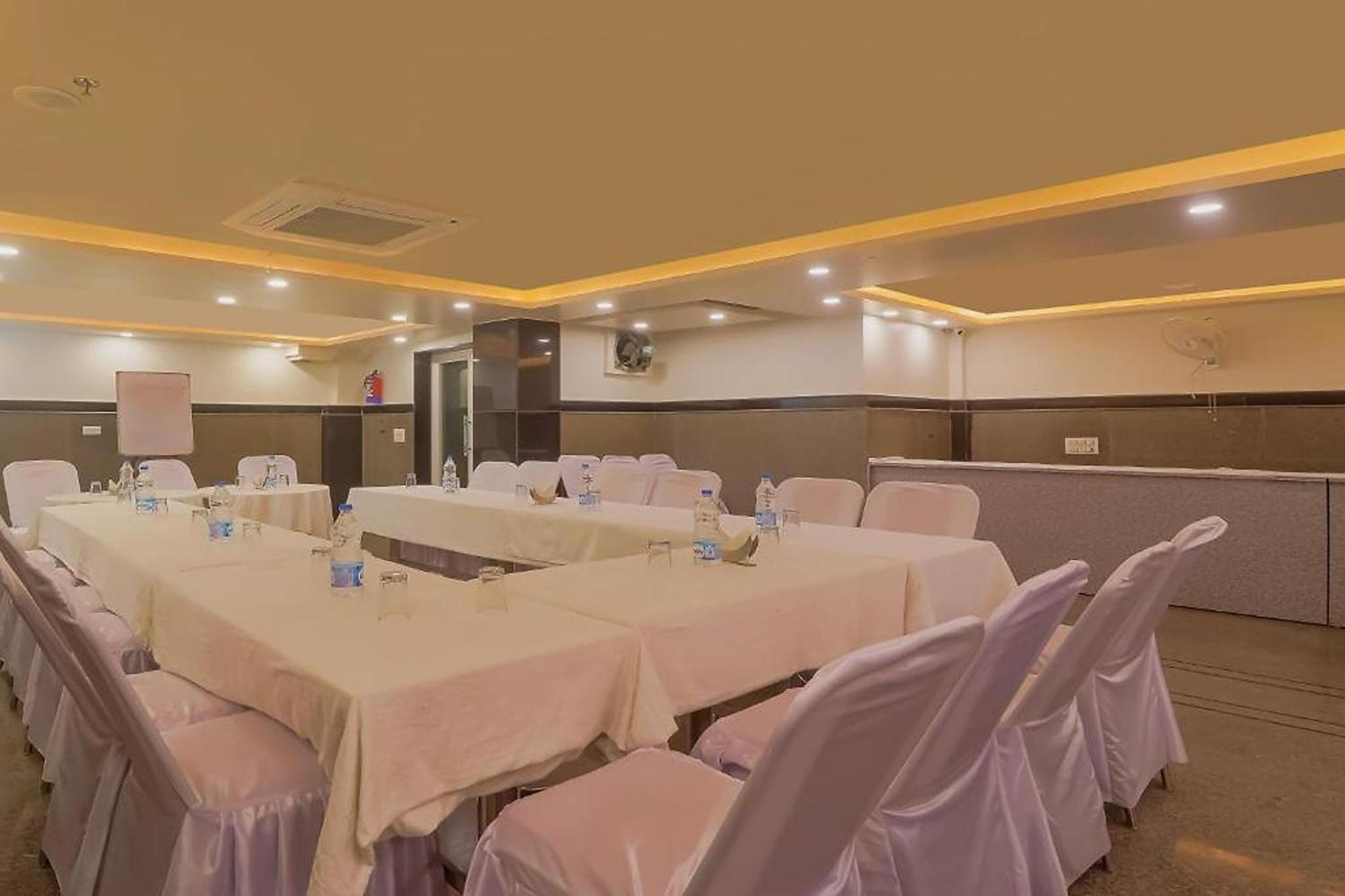 Kabir Palace Karol Bagh Hotel 3*