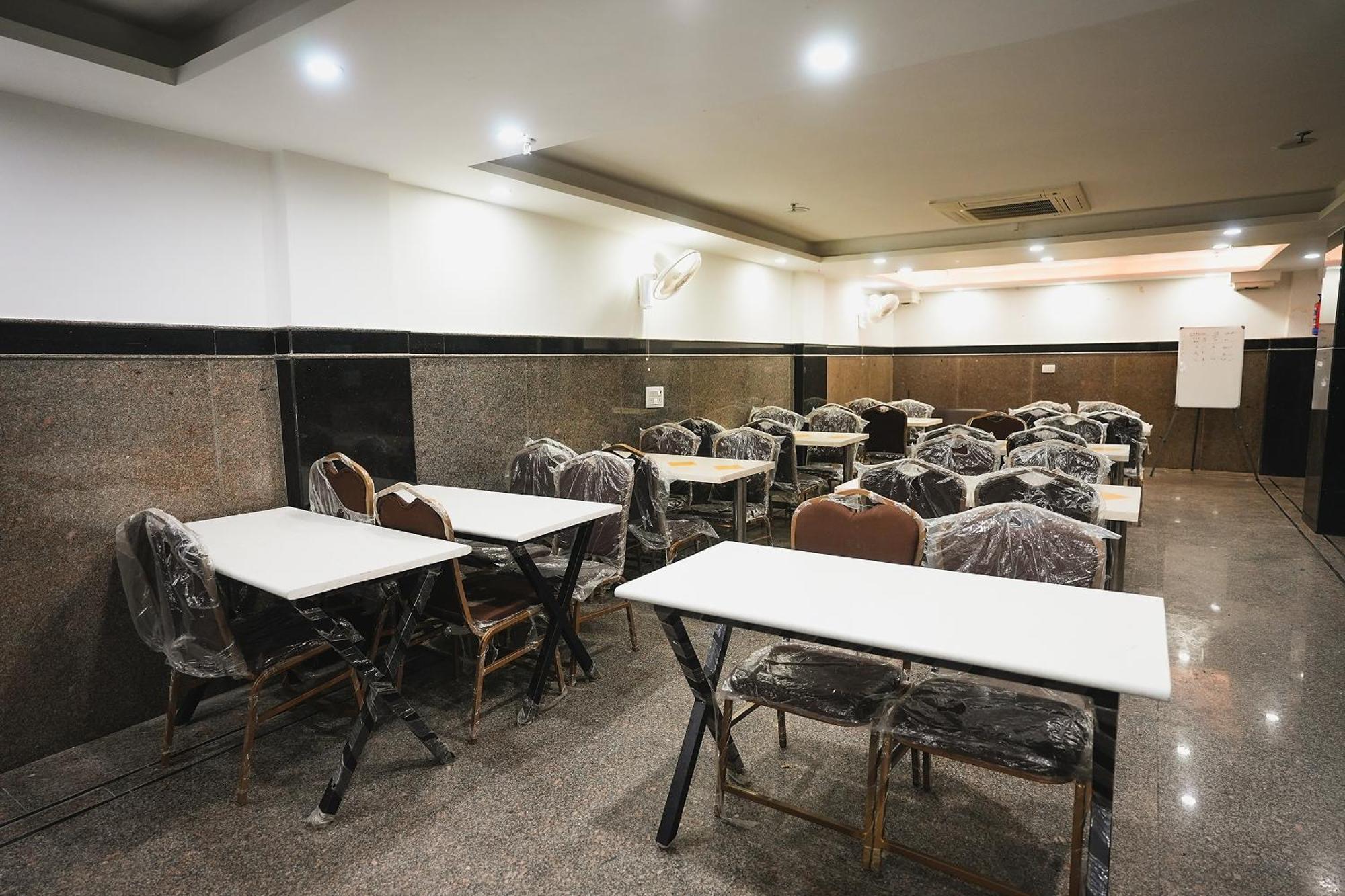 Kabir Palace Karol Bagh Hotel New Delhi