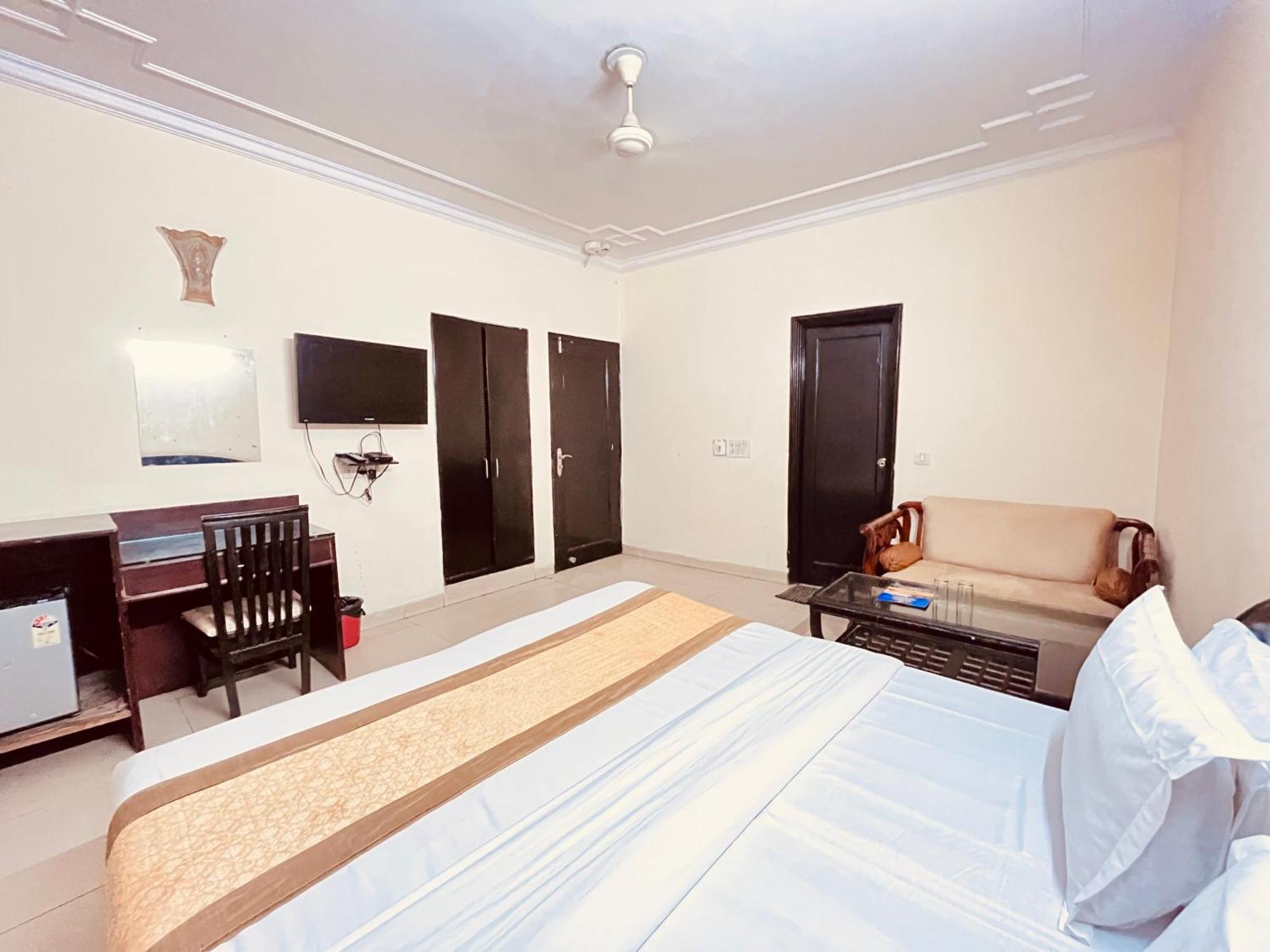 Hotel Ashoka Karol Bagh Delhi New Delhi