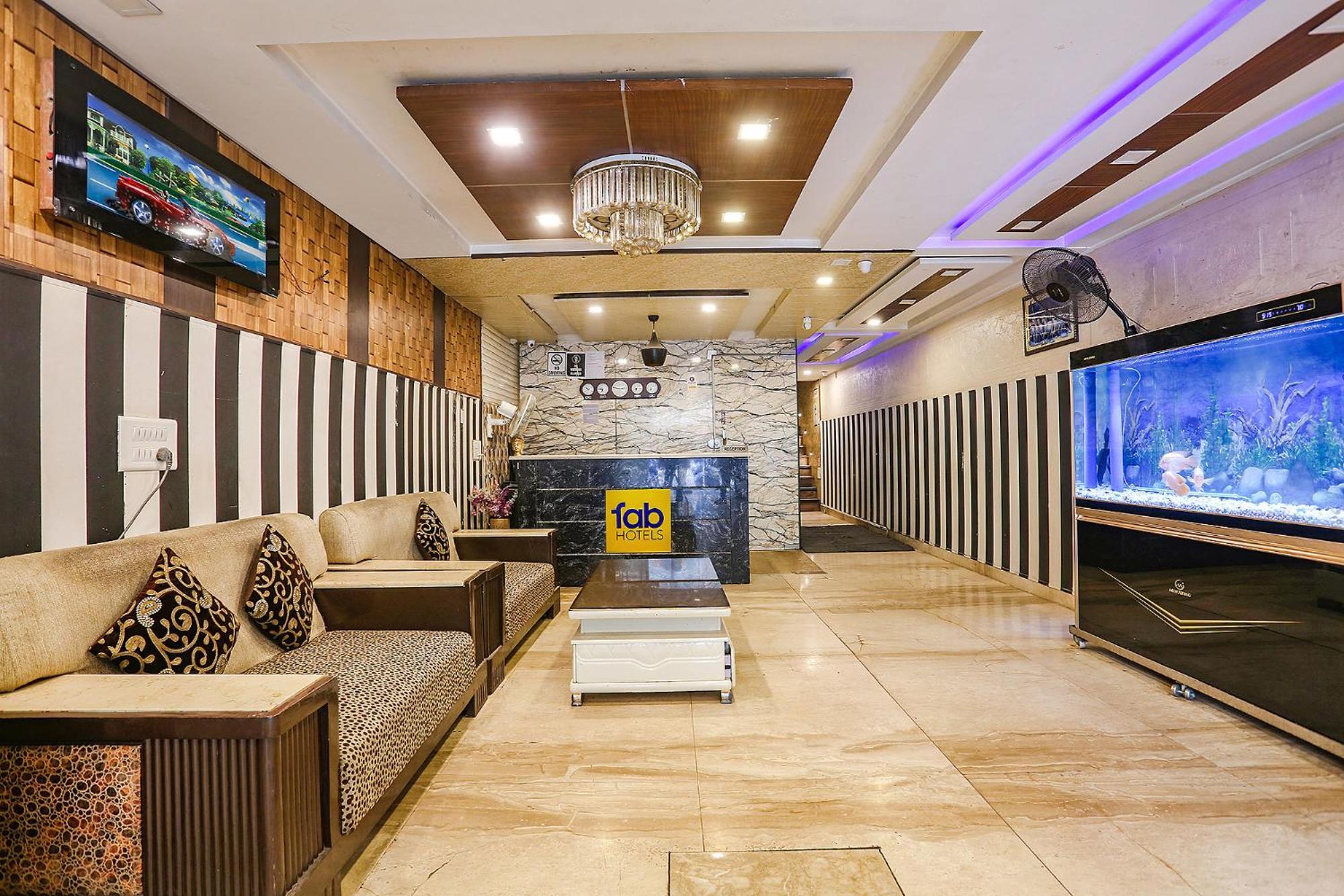 Fabhotel Rs Gera - Nr Nehru Place Market