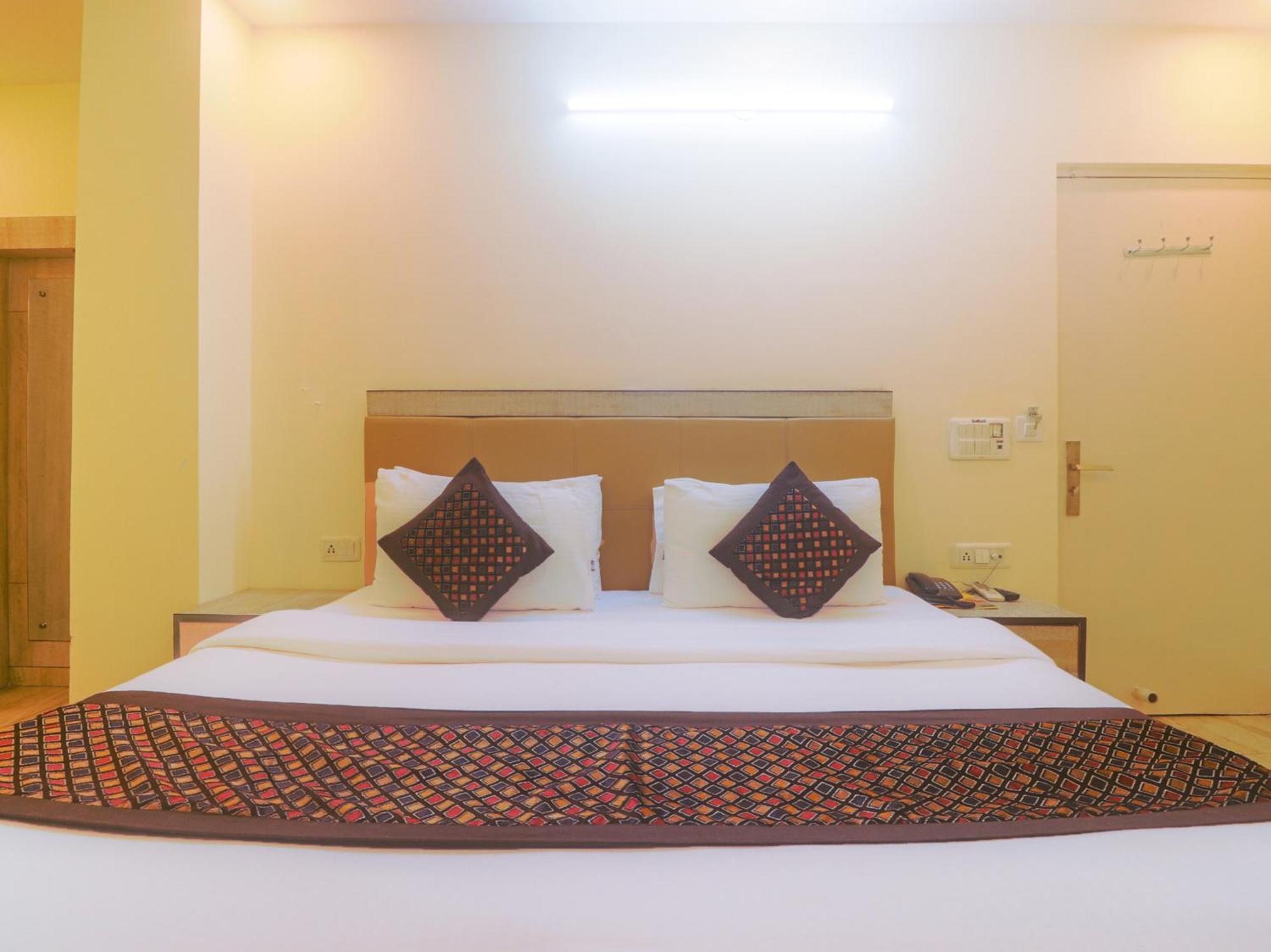 Grace, Karol Bagh, New Hotel