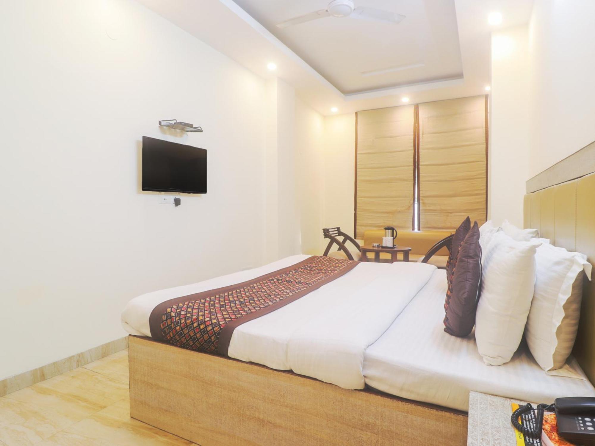 Grace, Karol Bagh, New Hotel 3*