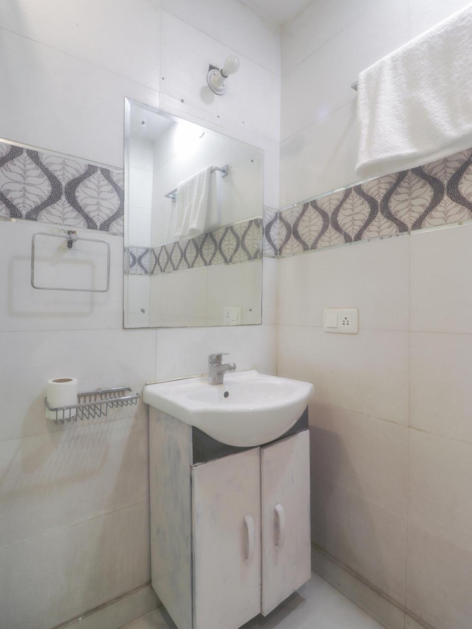 Grace, Karol Bagh, New 3* Delhi (National Capital Territory of India)