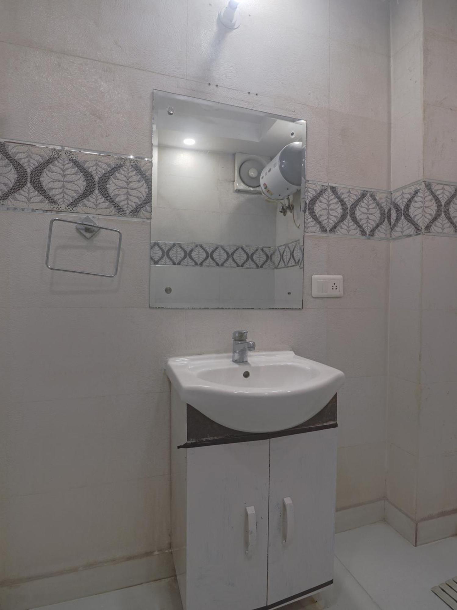 Grace, Karol Bagh, New Hotel