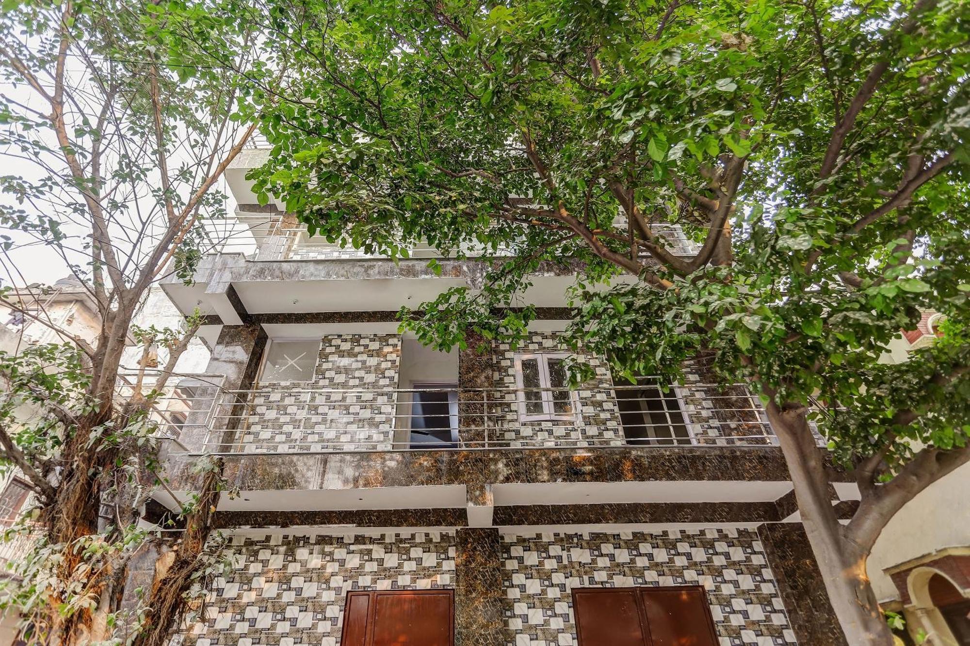 Oyo Flagship 84036 Welcome 3* New Delhi