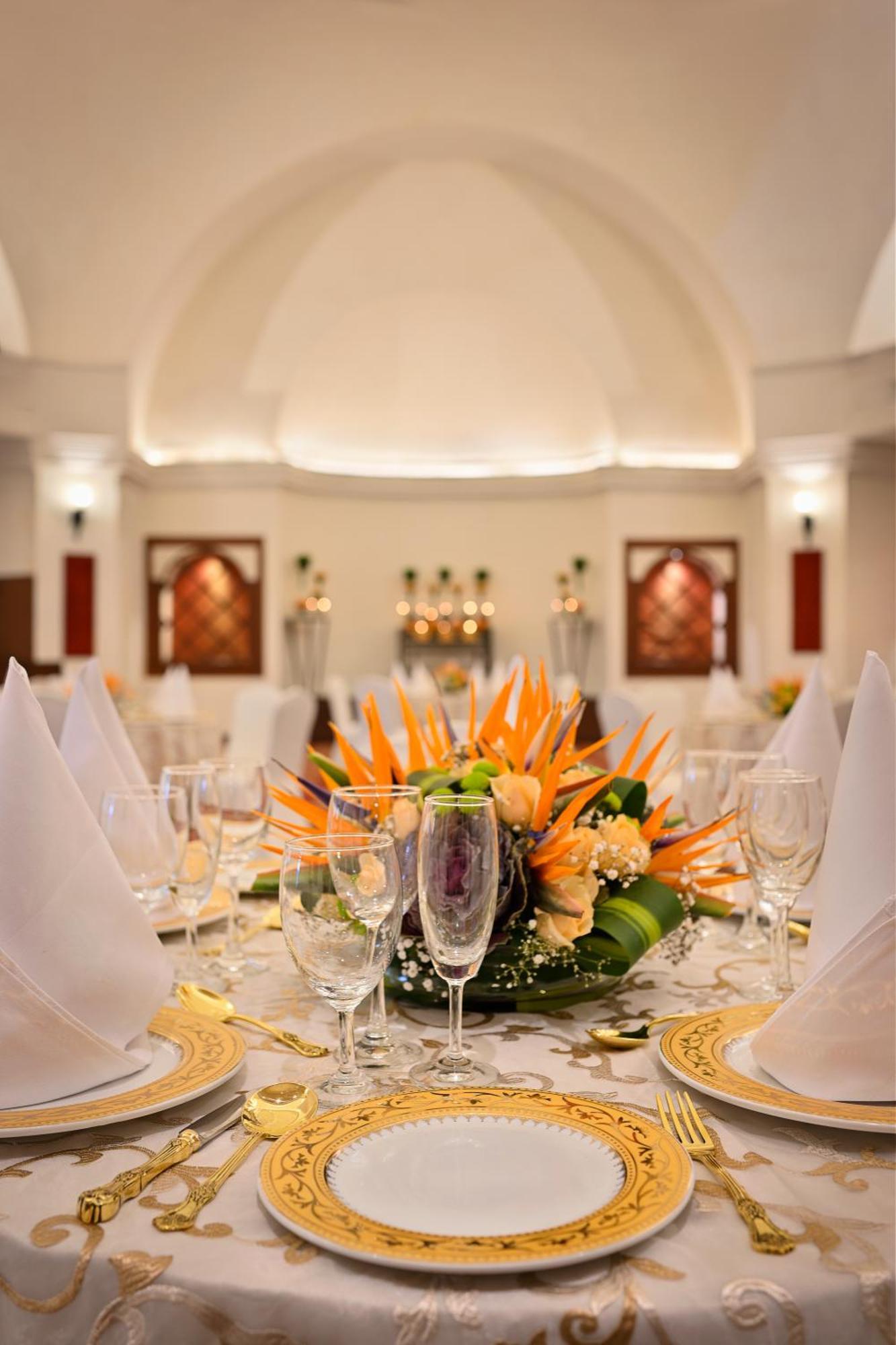 Ambassador, - Ihcl Seleqtions 5* New Delhi
