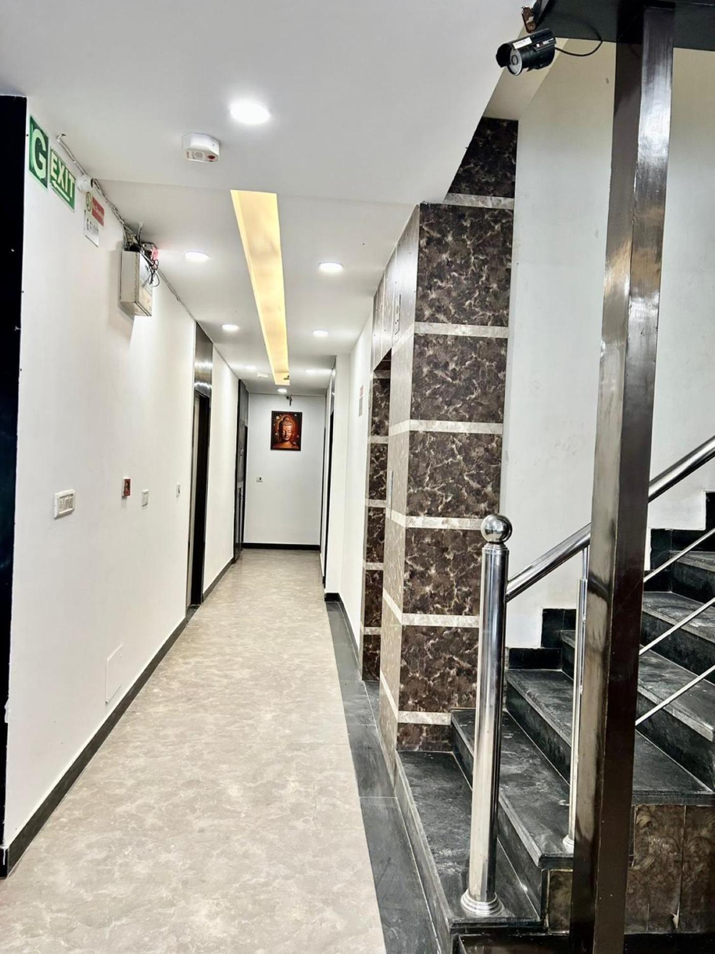 Hotel Cosmo - Karol Bagh Delhi (National Capital Territory of India)