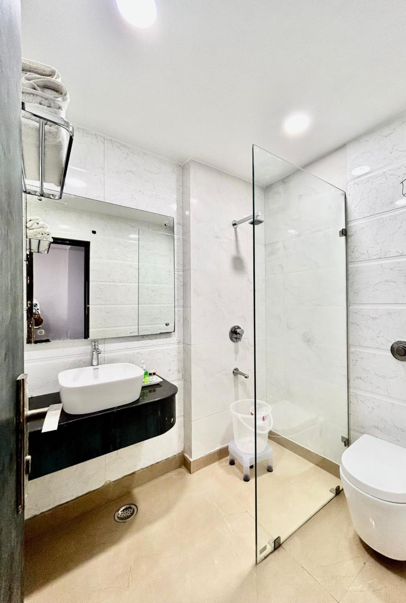 Cosmo - Karol Bagh Hotel
