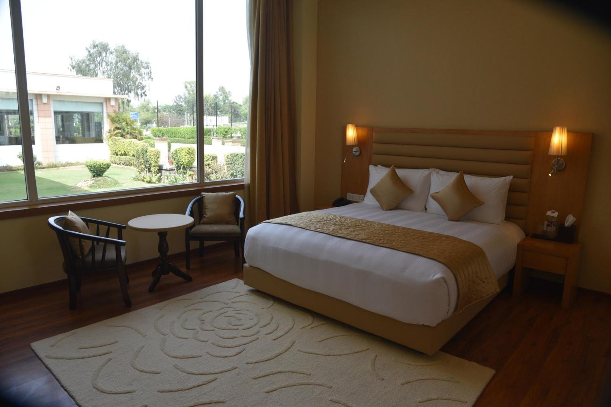 Opulent By Udman Chhattarpur New Delhi