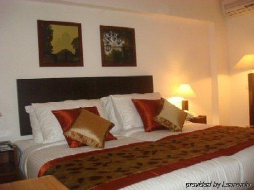 Fabhotel Goodwill Gk 1