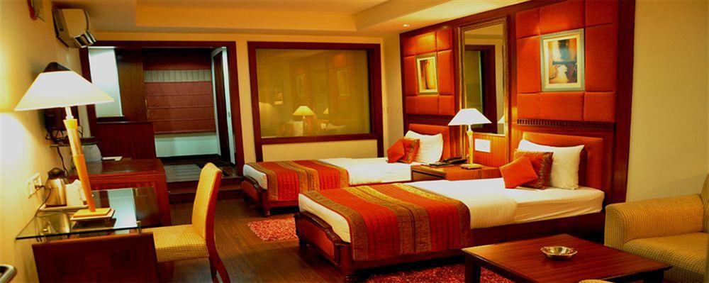 Jewel Palace Hotel