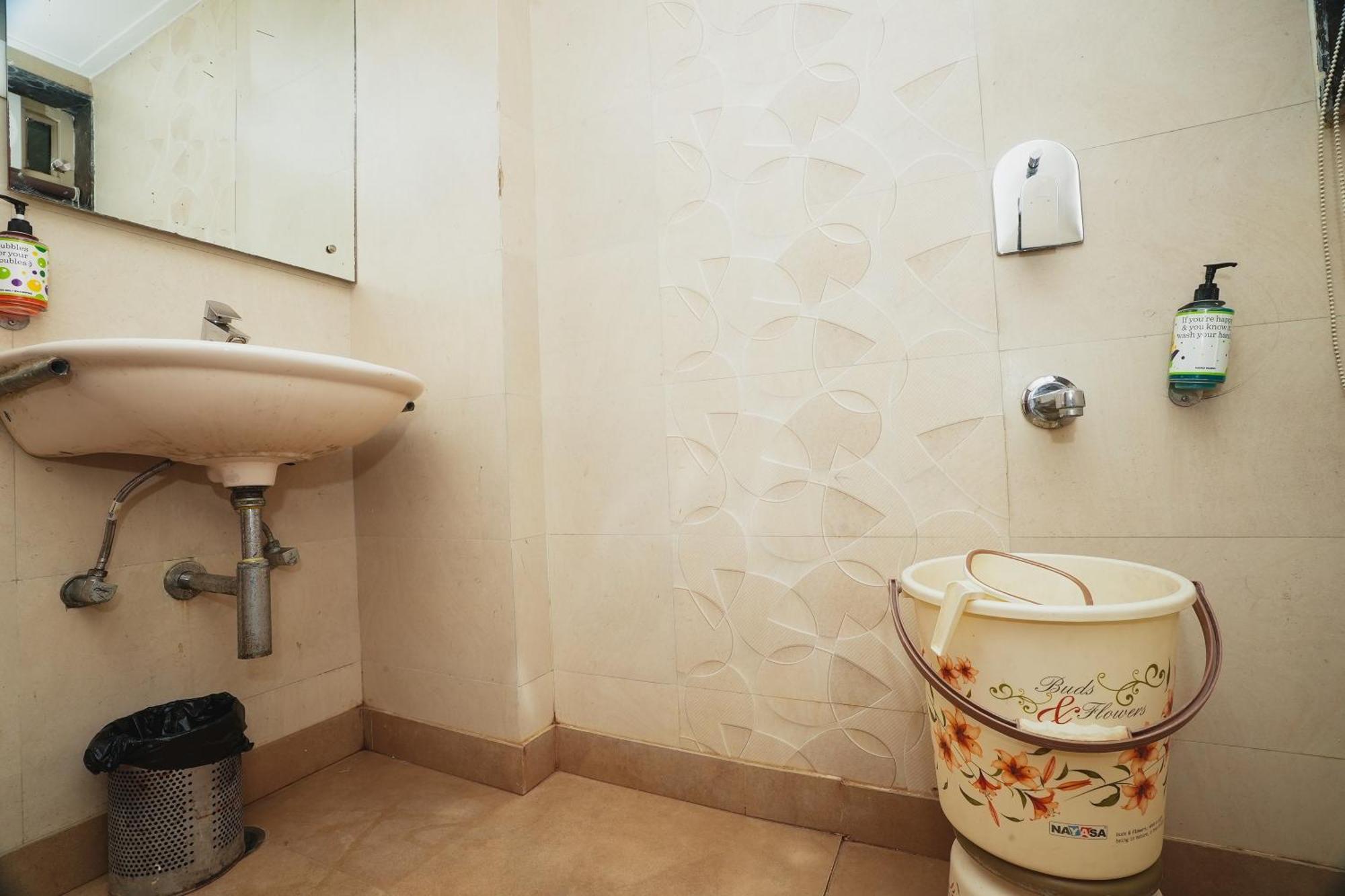 B Continental Hotel 3*