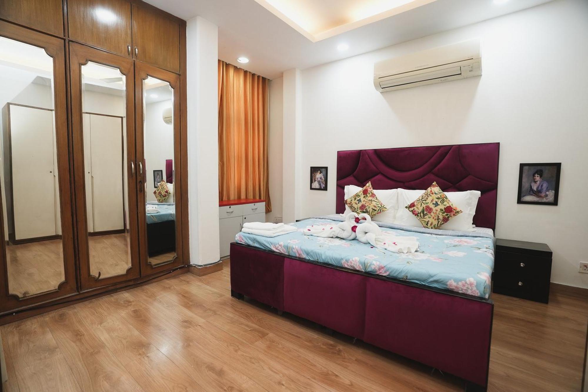 Mintstar And 3* New Delhi