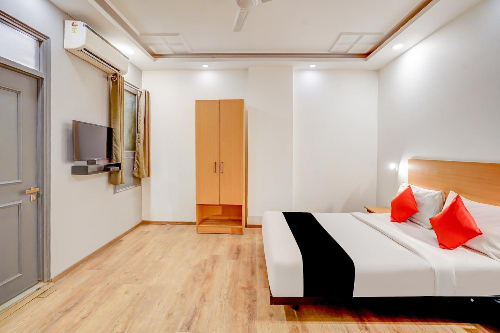 Super Capital O Jp Tower Hotel