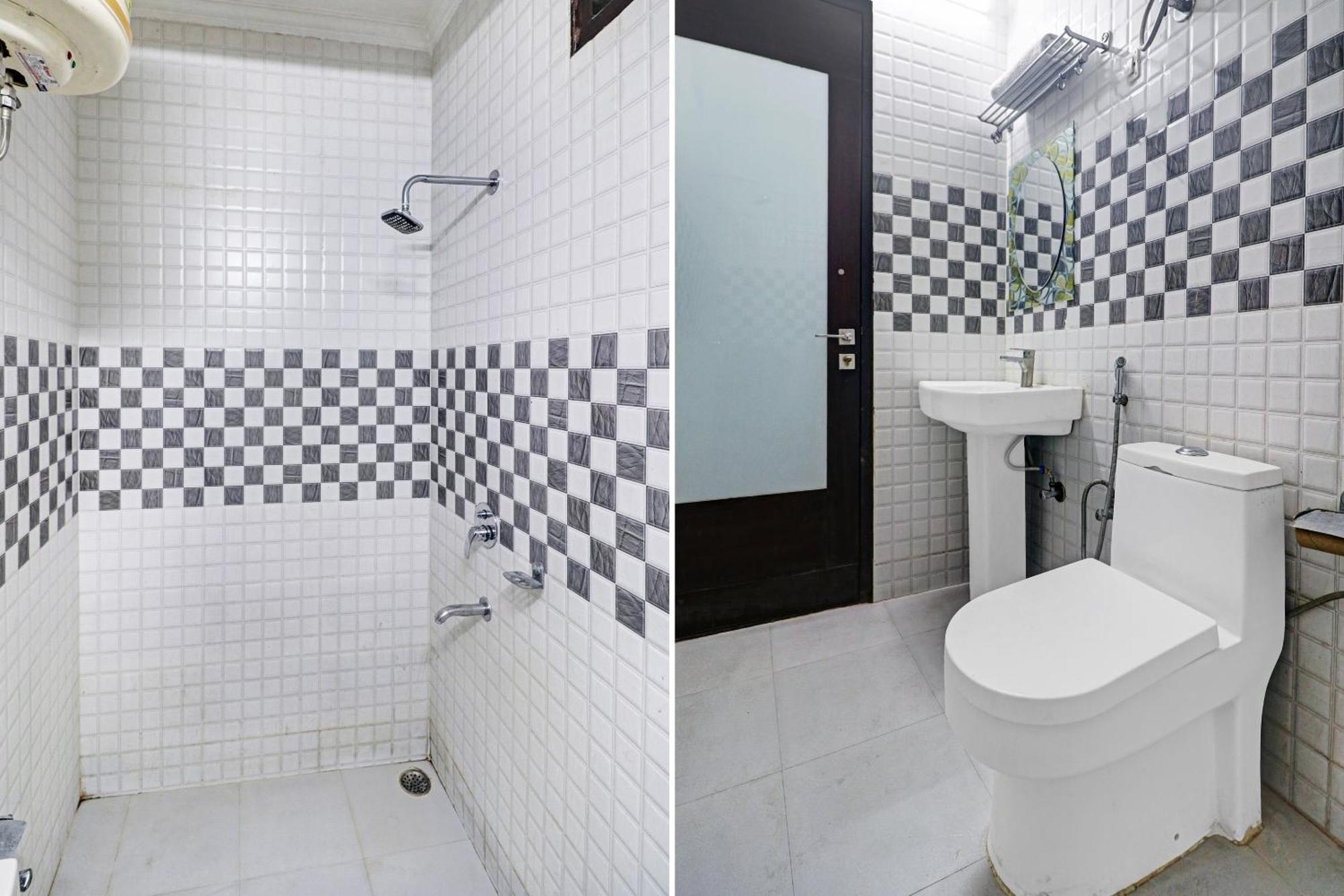 Hotel Oyo 12675 Star New Delhi