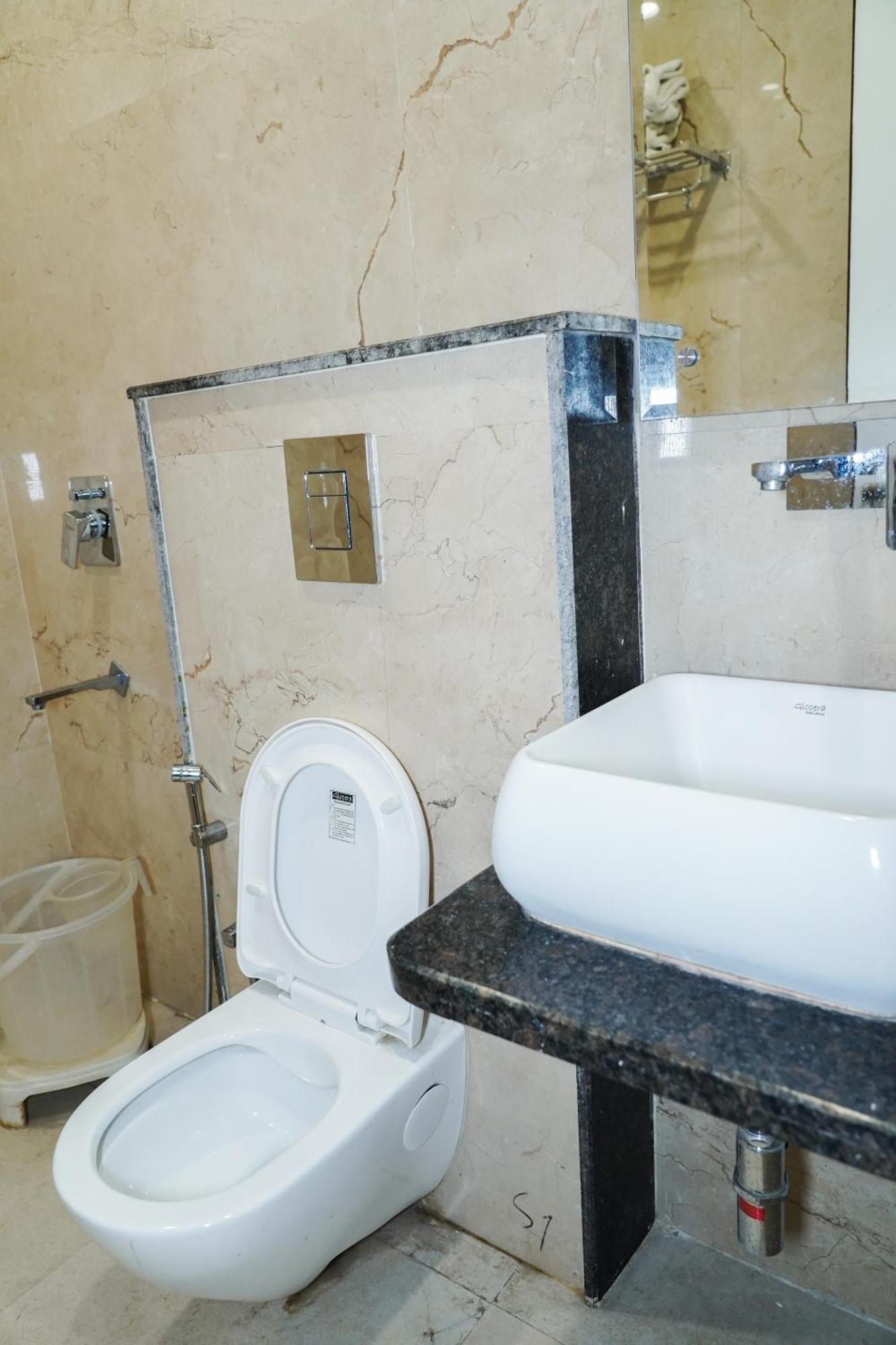 Batra Nizamuddin Hotel New Delhi