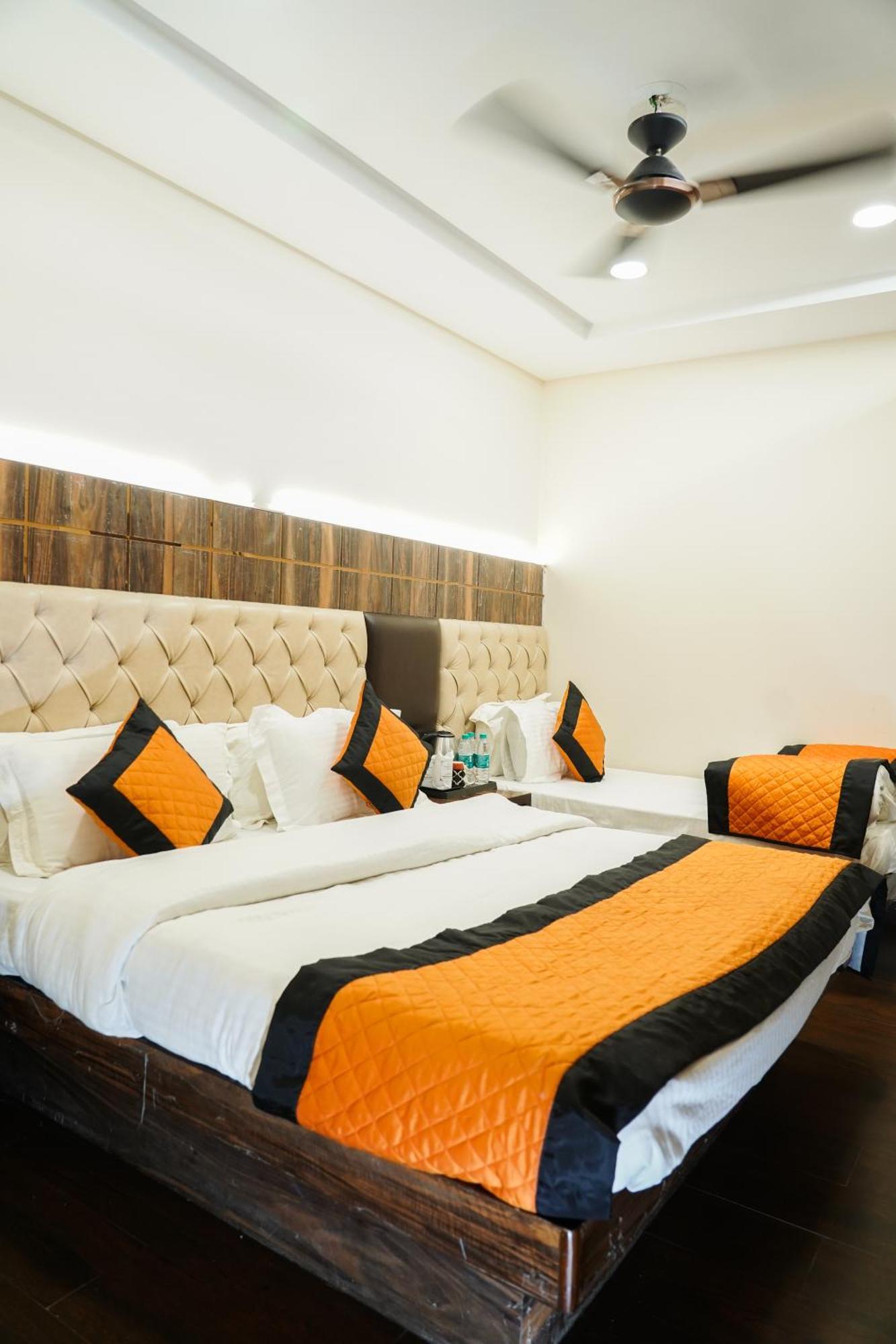 Batra Nizamuddin Hotel