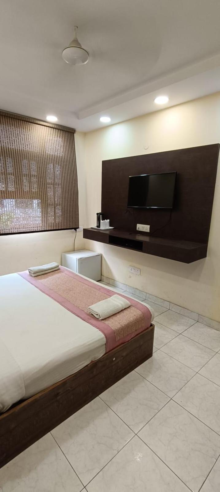 Singh Continetal Hotel 3*