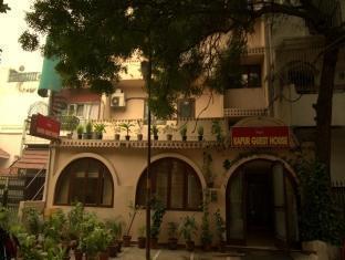 Oyo 11265 Kapur Hotel