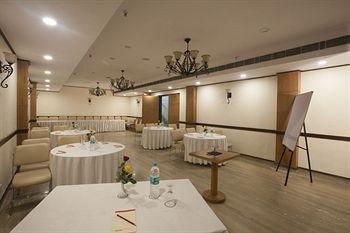 Hotel Athena 3* New Delhi