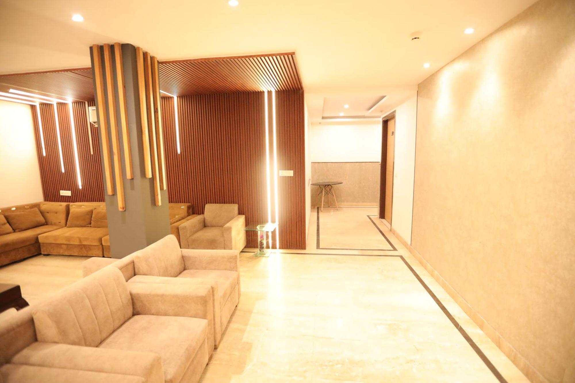 Hotel Del By F9 - Near Igi Airport Nova Deli
