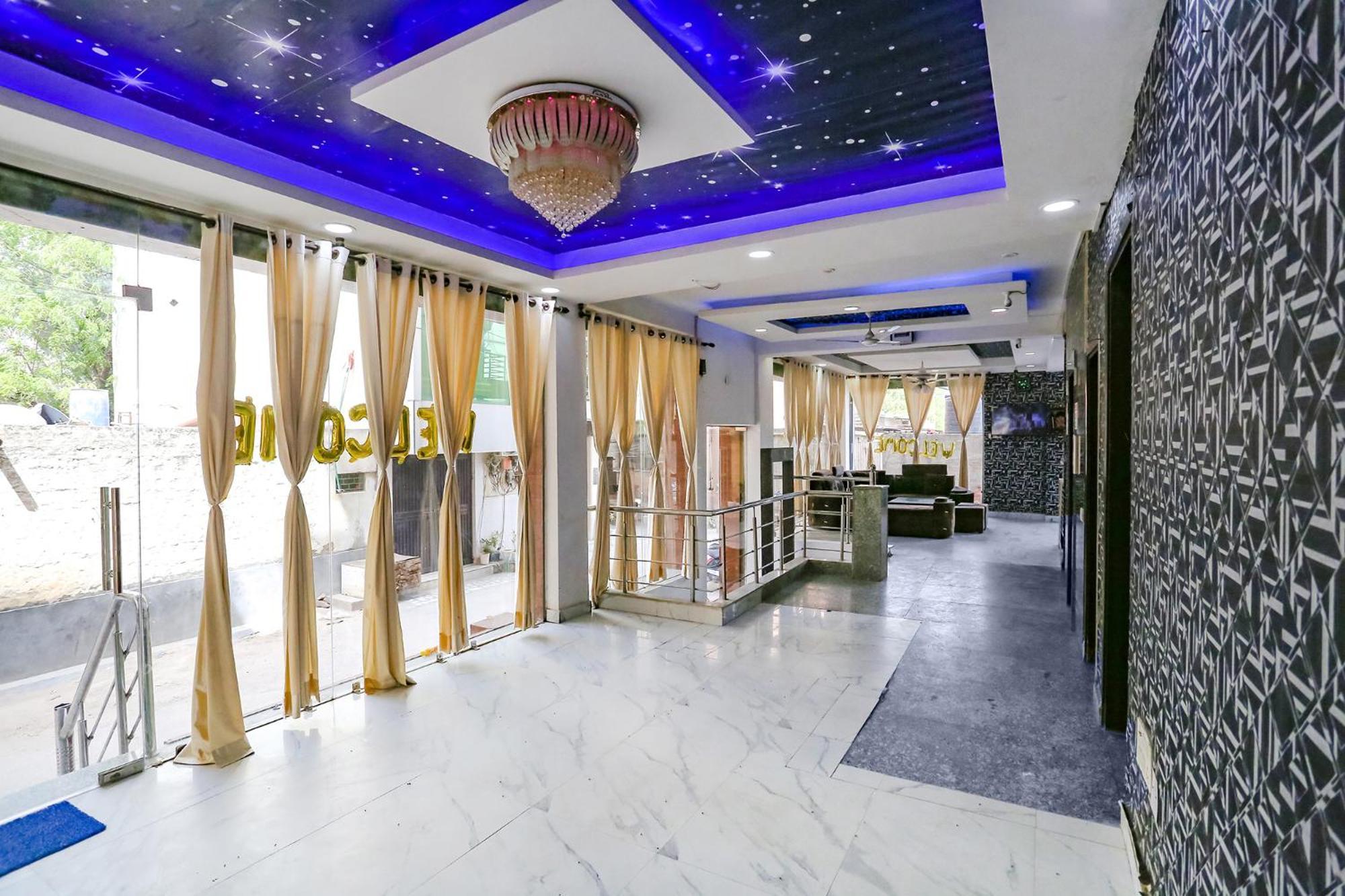 Fabexpress Royal Orbit Hotel